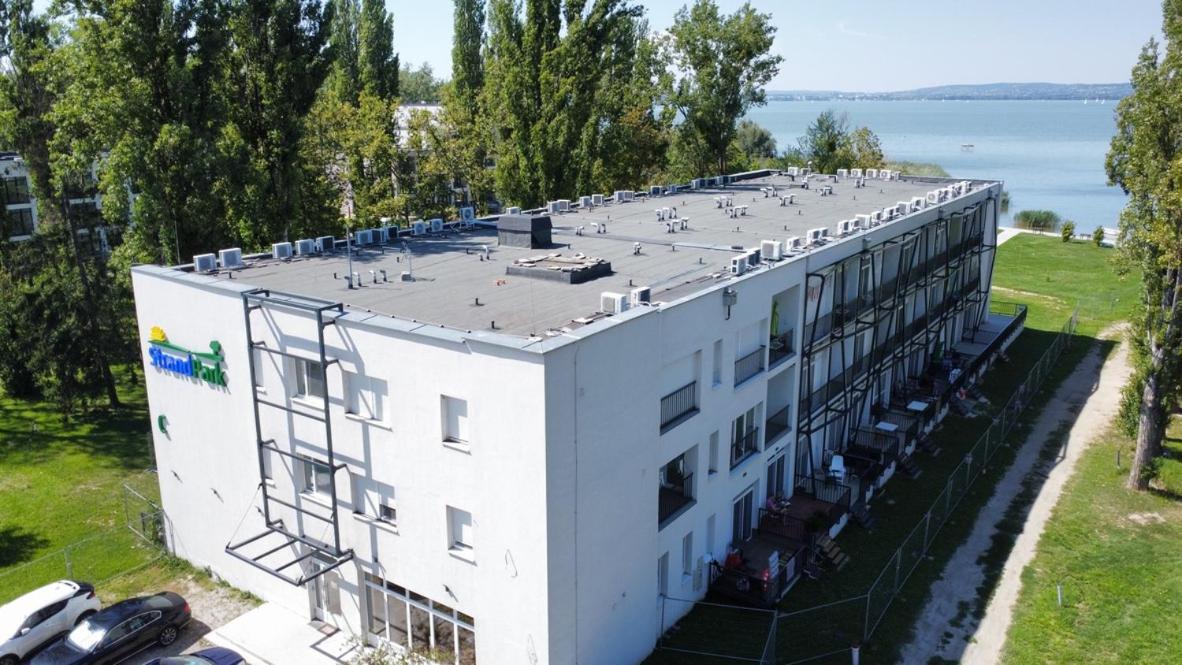Siesta Apartman Balatonberény Esterno foto